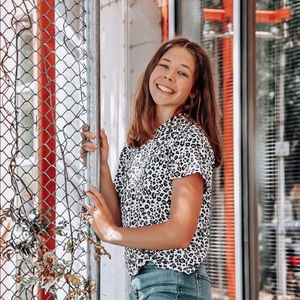 Meet your Posher, Lacy